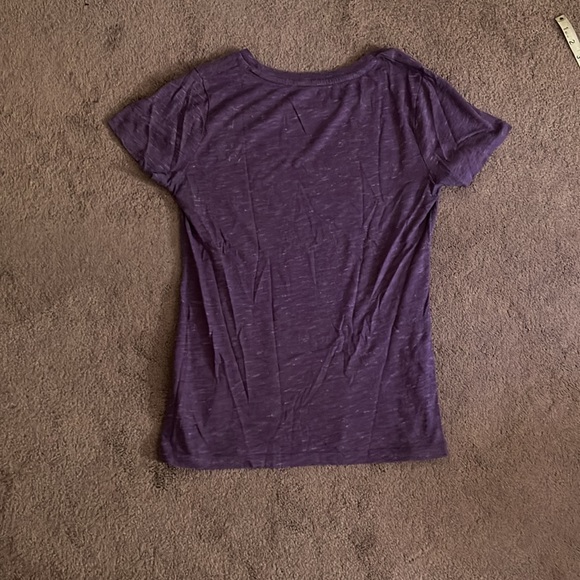 Purple short sleeve shirt - Picture 3 of 3